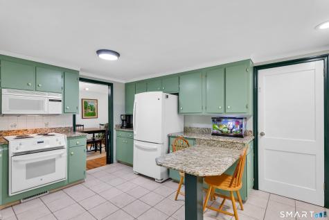 19 Stevens Street Avon CT 06001