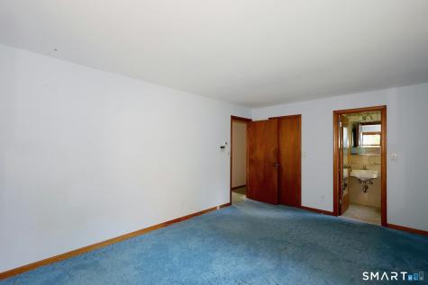 11 Rosellen Drive Trumbull CT 06611