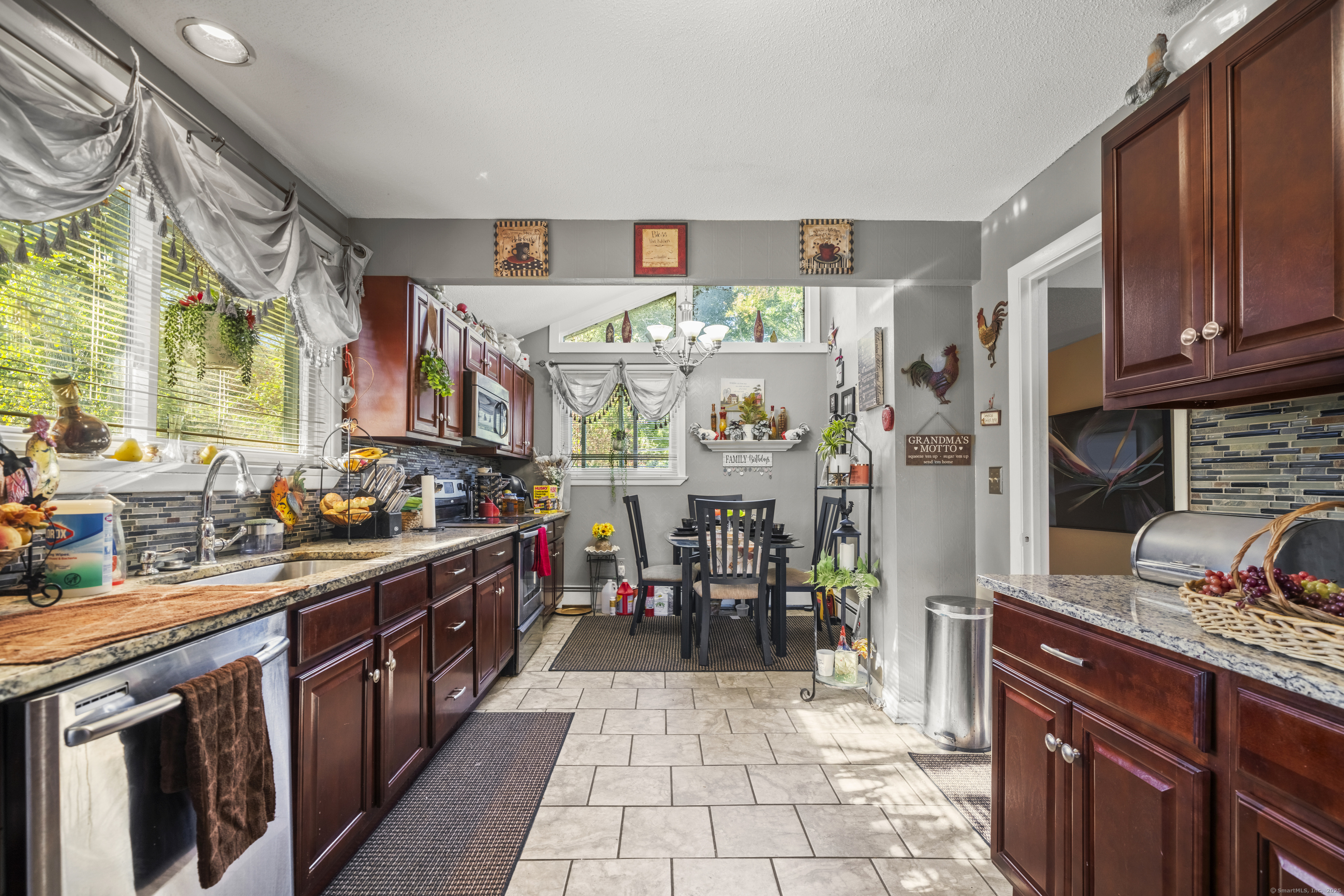 53 Burr Road Bloomfield CT 06002