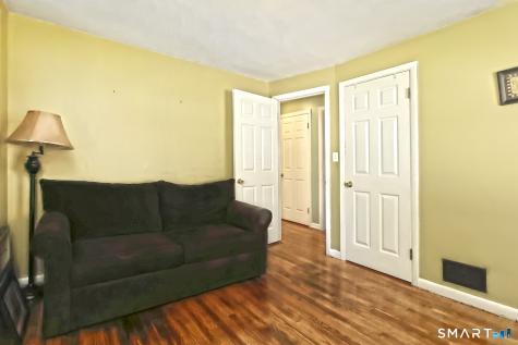 105 Seaview Avenue West Haven CT 06516