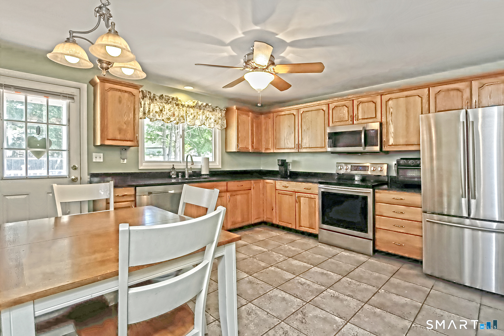 105 Seaview Avenue West Haven CT 06516