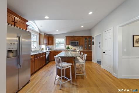 49 Glenbrook Road West Hartford CT 06107