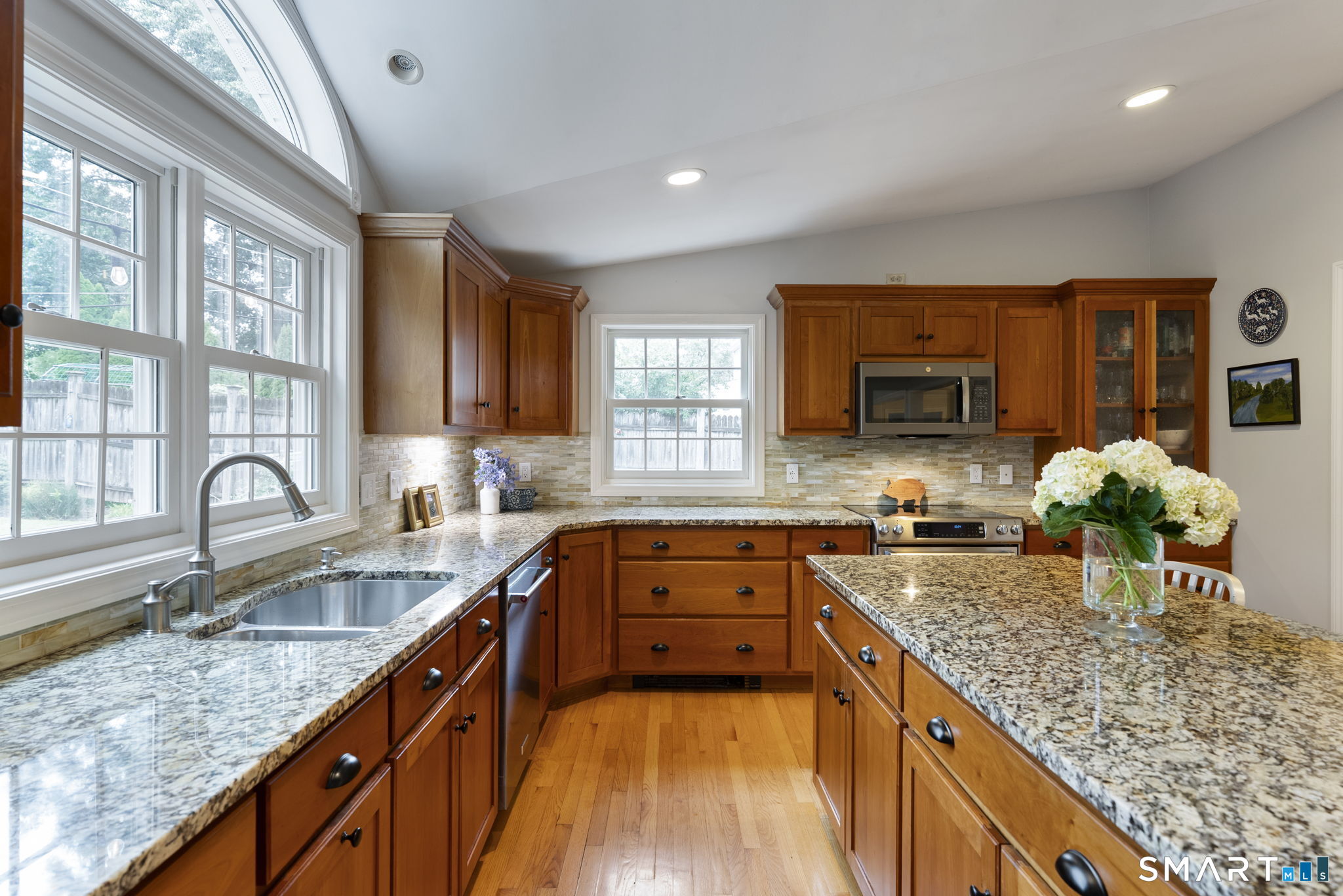 49 Glenbrook Road West Hartford CT 06107