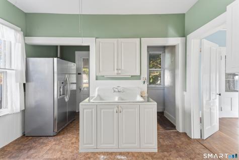 60 Girard Avenue Hartford CT 06105