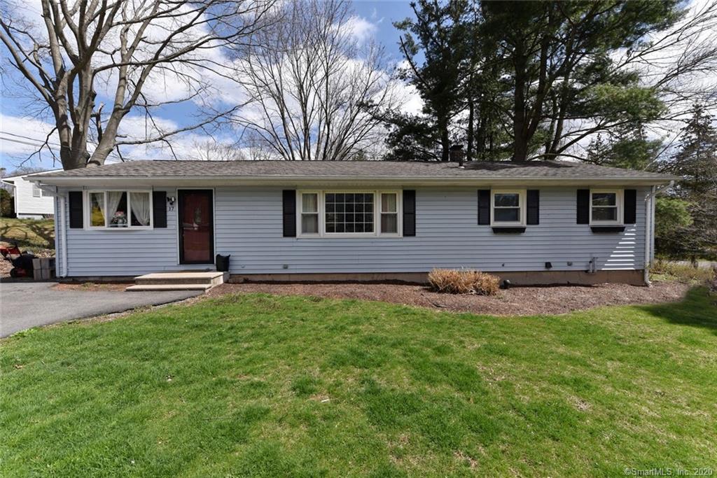 17 Donat Drive Wallingford CT 06492