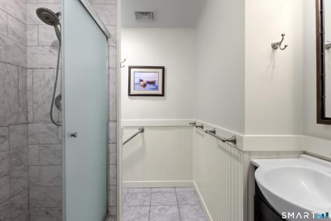 80 Dennison Road Essex CT 06426