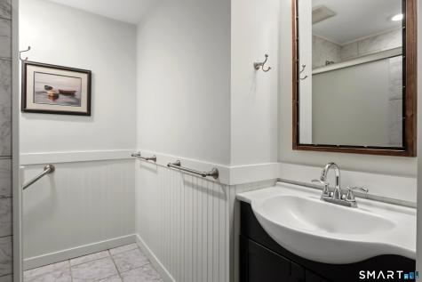 80 Dennison Road Essex CT 06426
