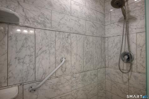 80 Dennison Road Essex CT 06426