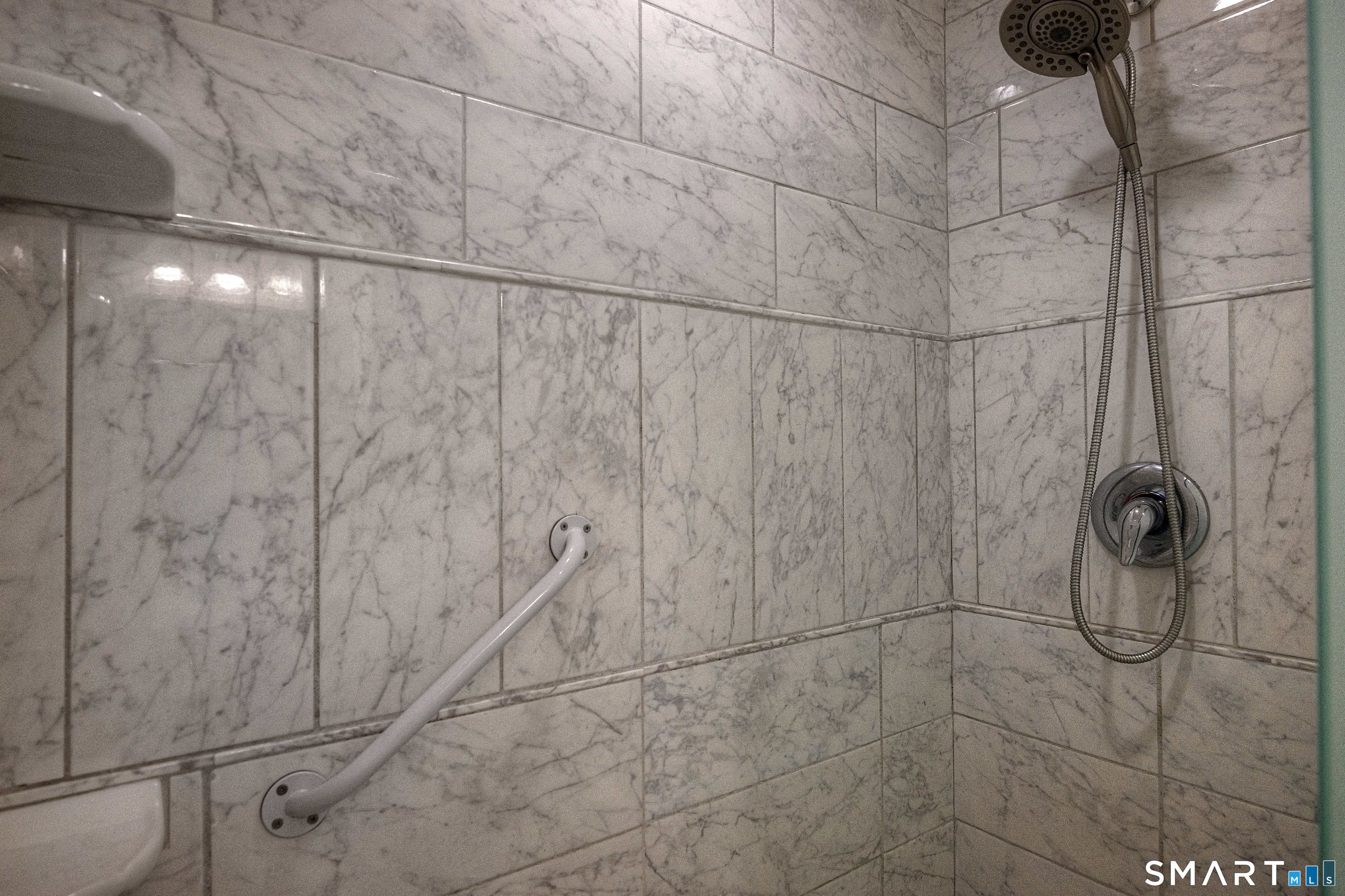 80 Dennison Road Essex CT 06426