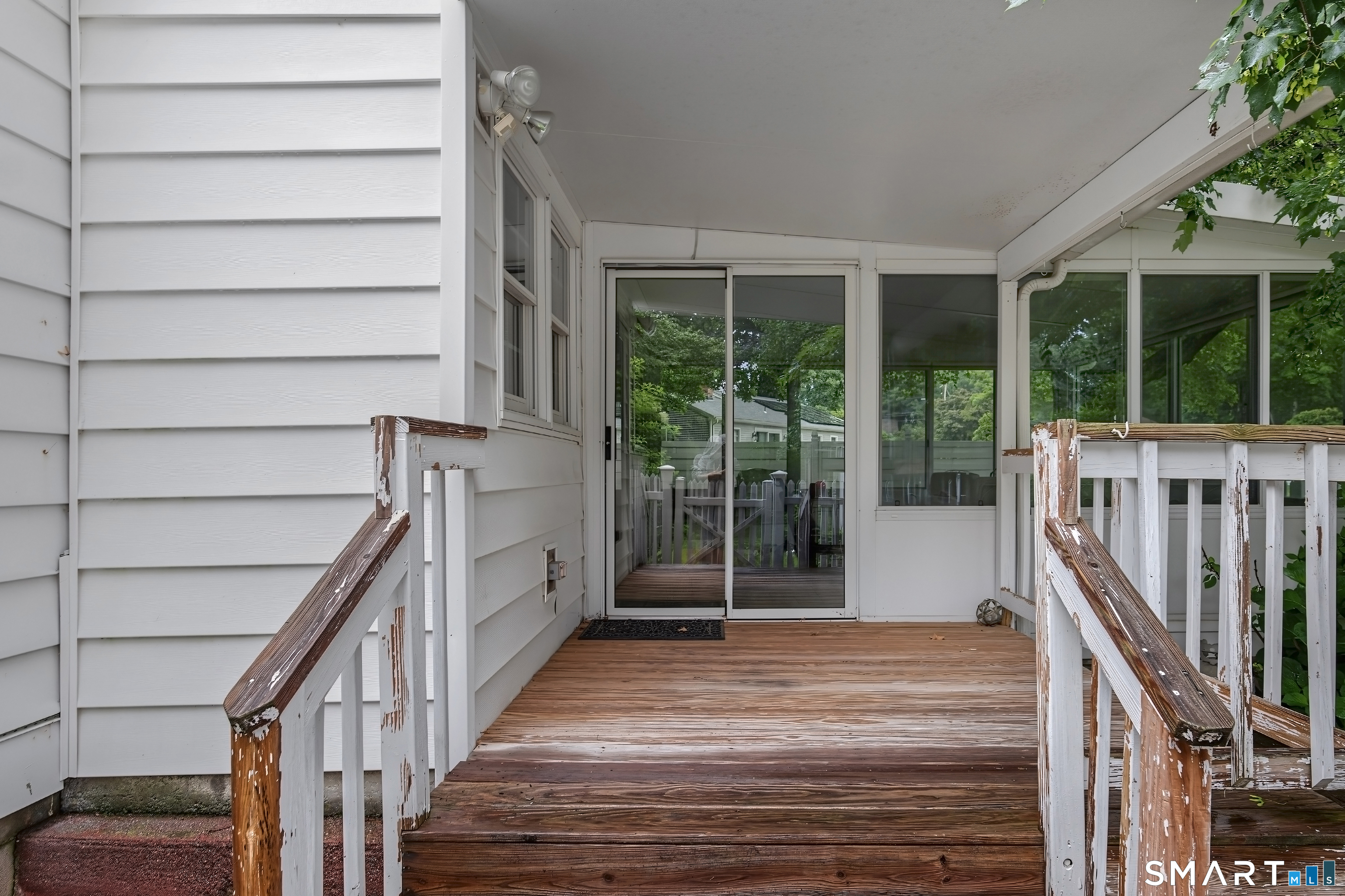 80 Dennison Road Essex CT 06426