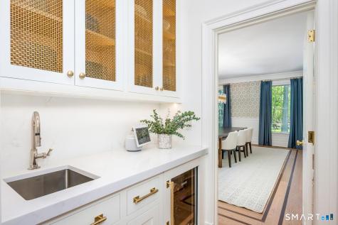 27 Hillsley Road Darien CT 06820