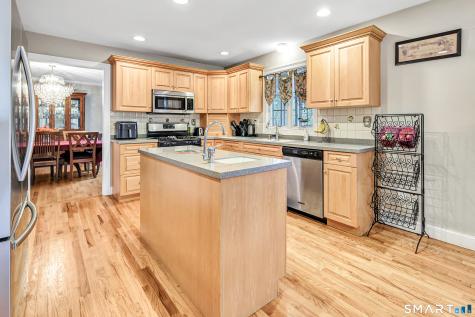 12 Beth Ann Circle Milford CT 06461