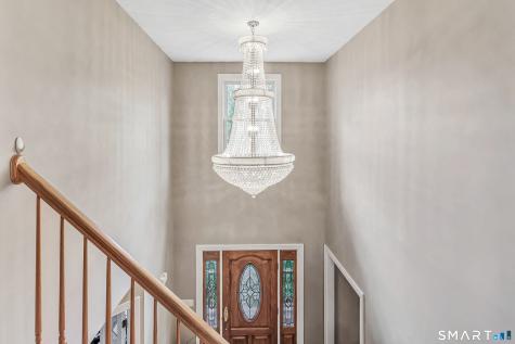12 Beth Ann Circle Milford CT 06461