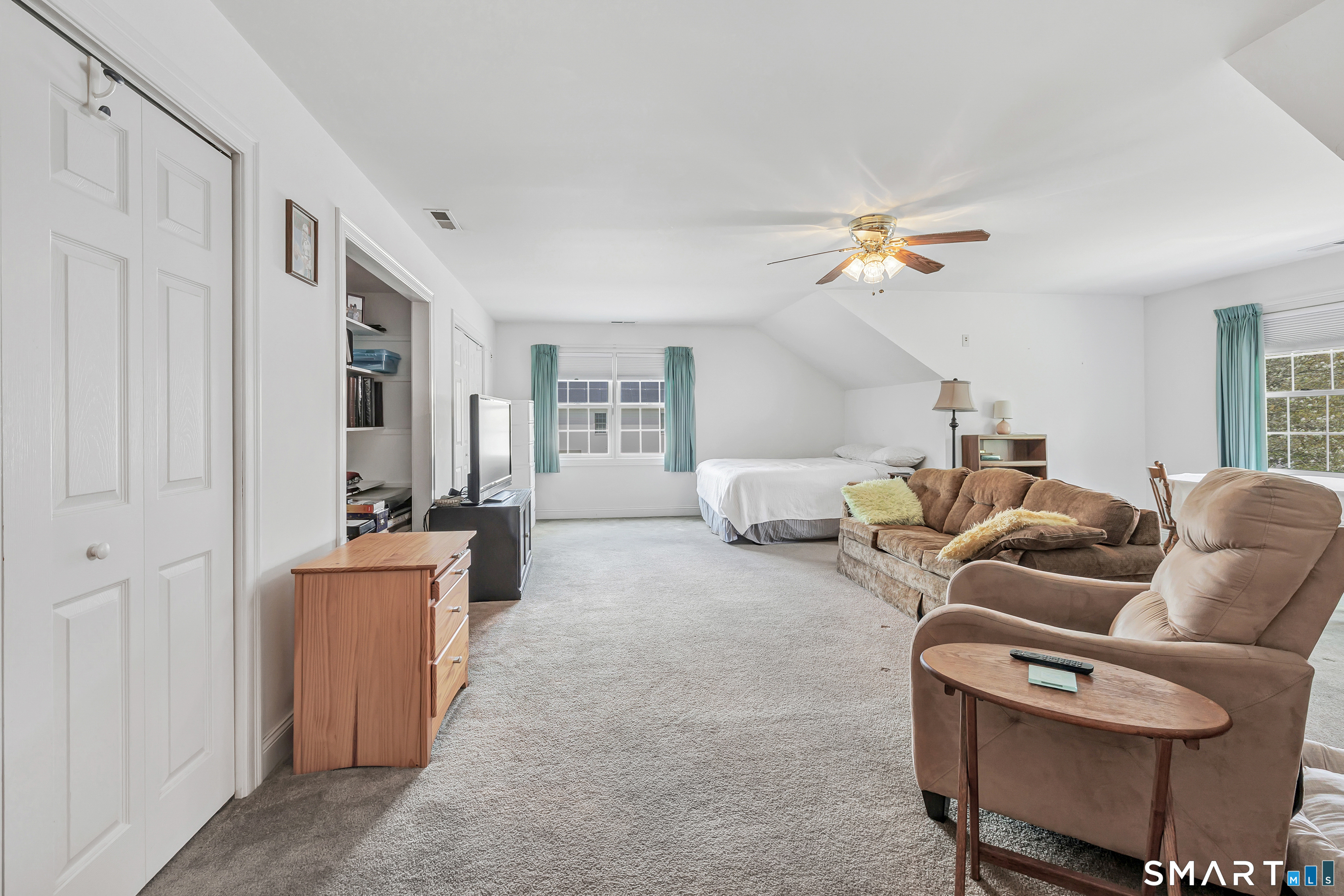 12 Beth Ann Circle Milford CT 06461