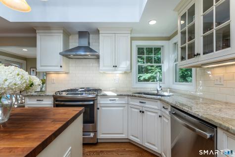 39 Hard Hill Road Woodbury CT 06798
