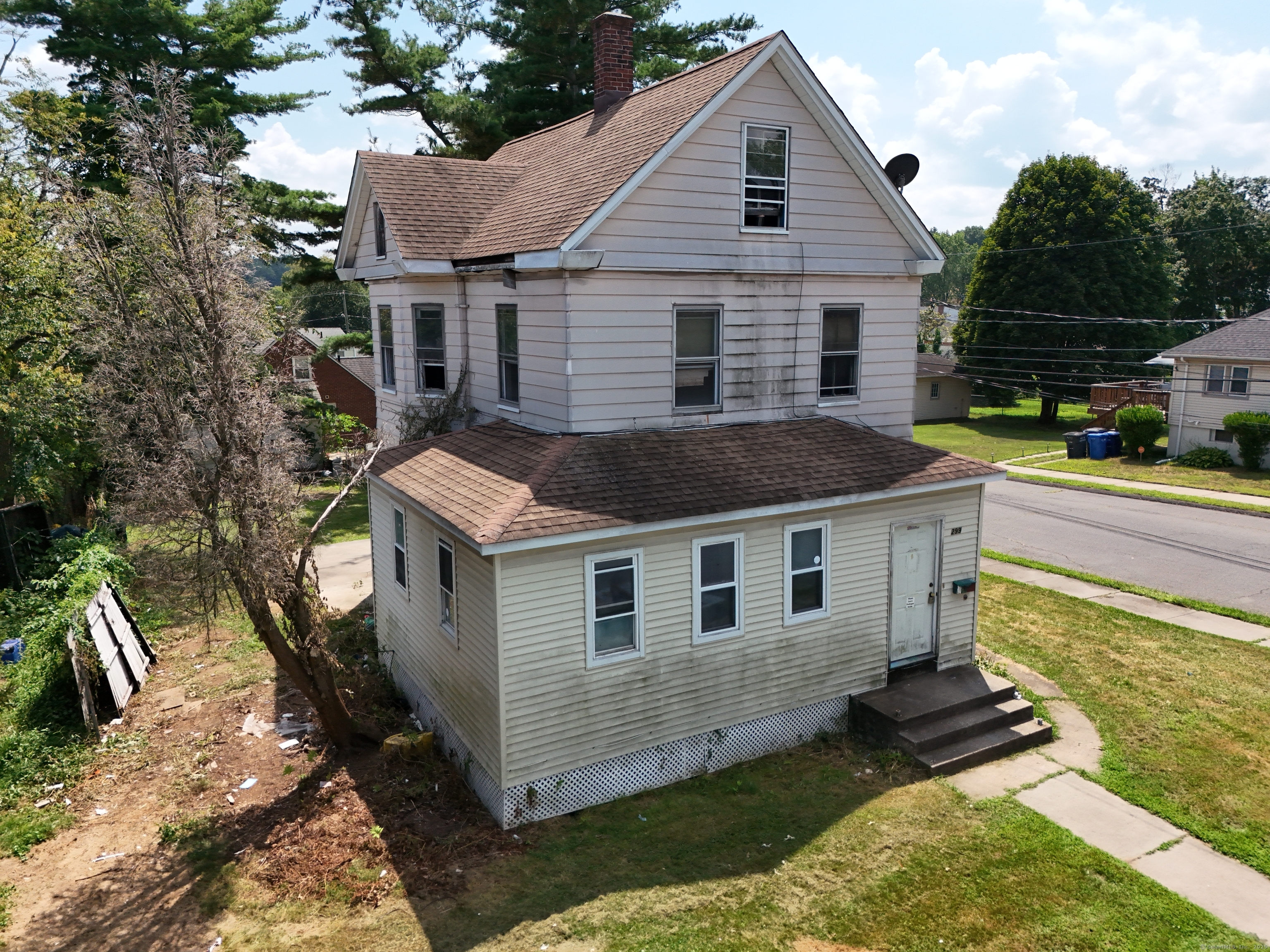 299 Linnmoore Street Hartford CT 06106