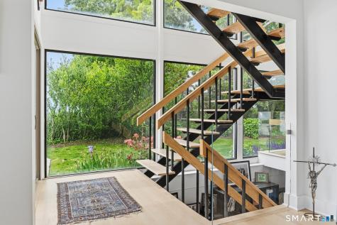 62-64 Wallacks Drive Stamford CT 06902
