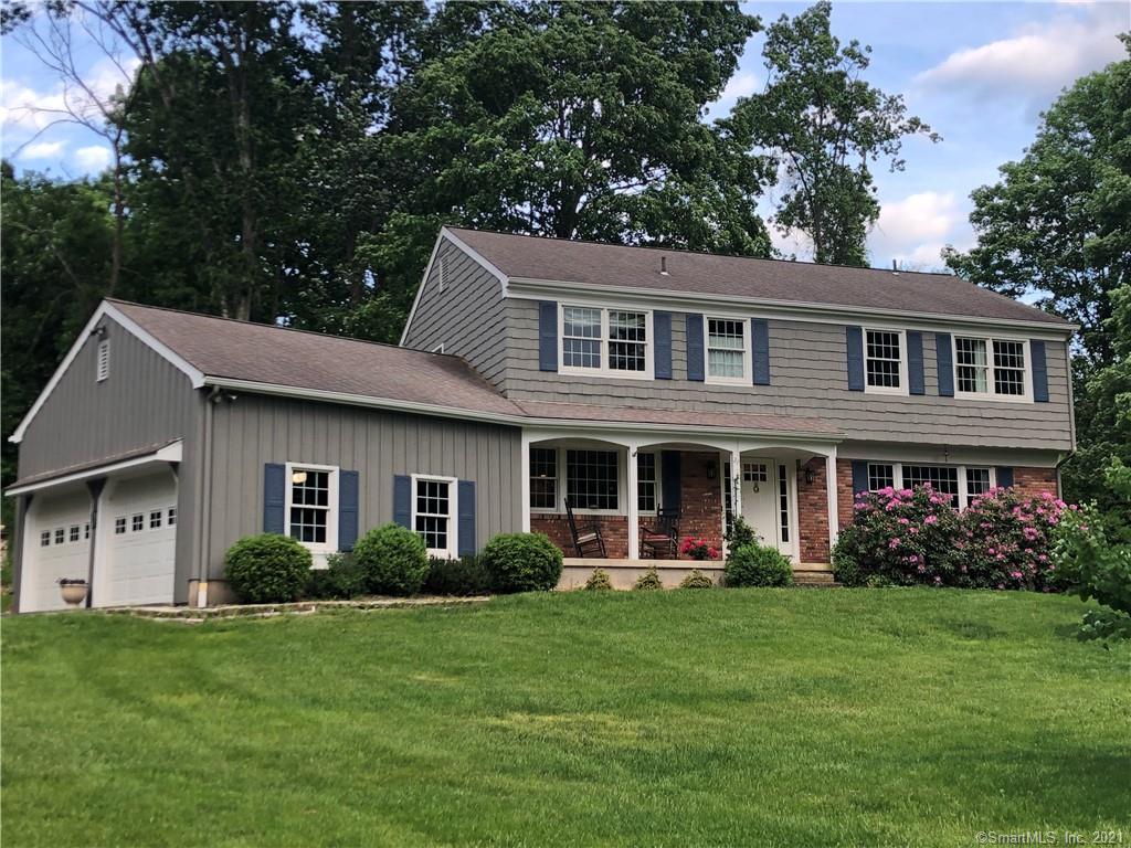 27 White Pine Drive Brookfield CT 06804
