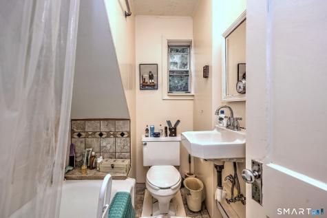 71 Nichols Avenue Fairfield CT 06825