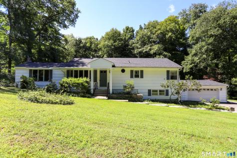 17 Riverford Road Brookfield CT 06804
