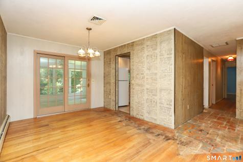 17 Riverford Road Brookfield CT 06804