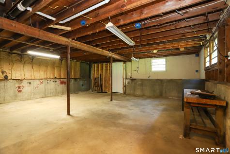 17 Riverford Road Brookfield CT 06804