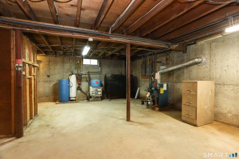 17 Riverford Road Brookfield CT 06804