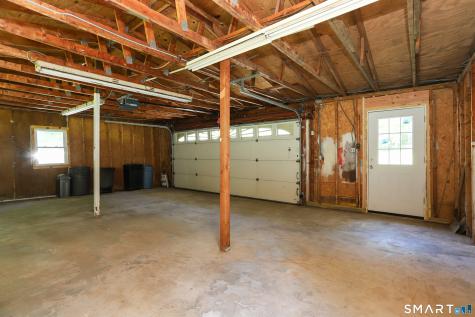 17 Riverford Road Brookfield CT 06804