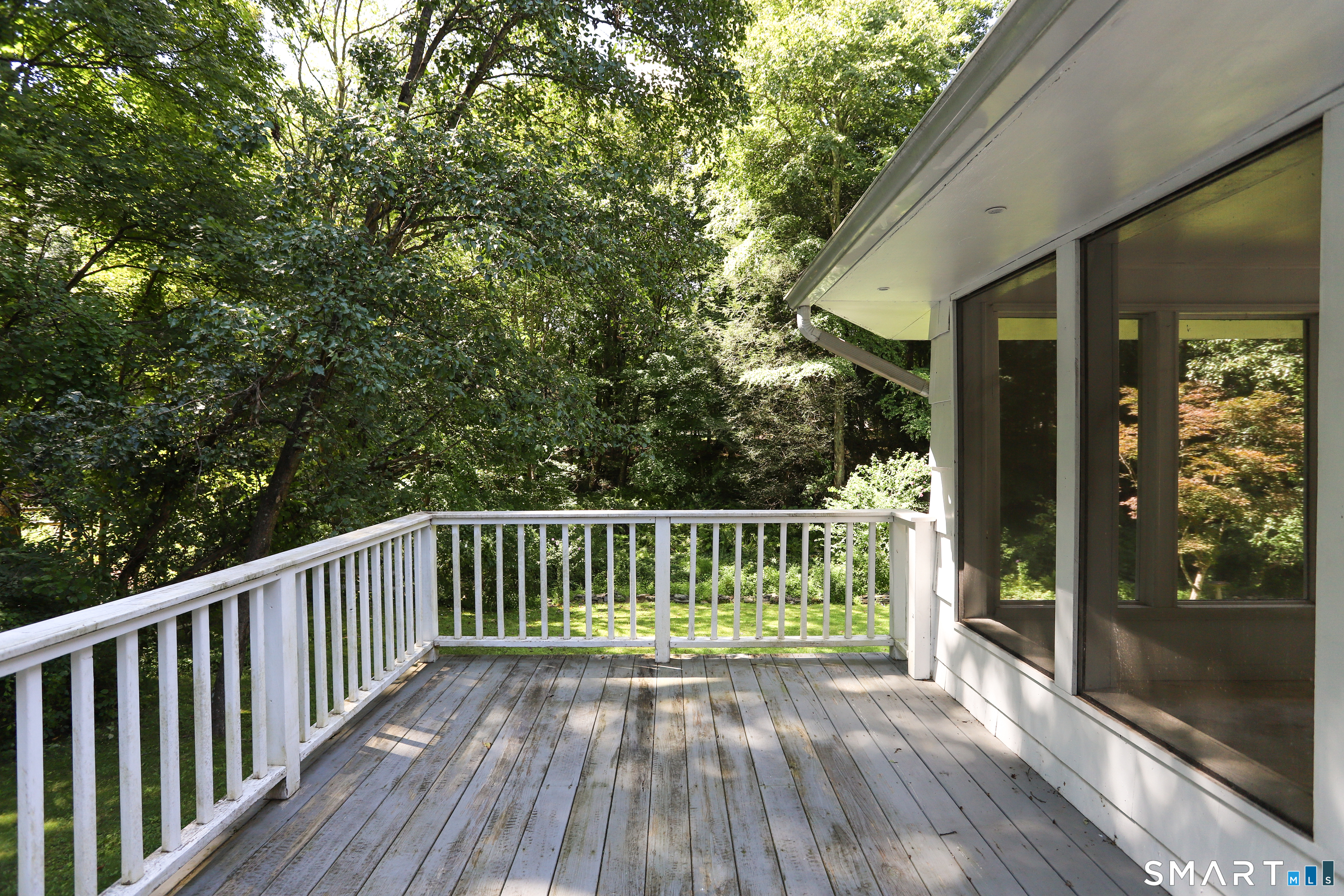 17 Riverford Road Brookfield CT 06804