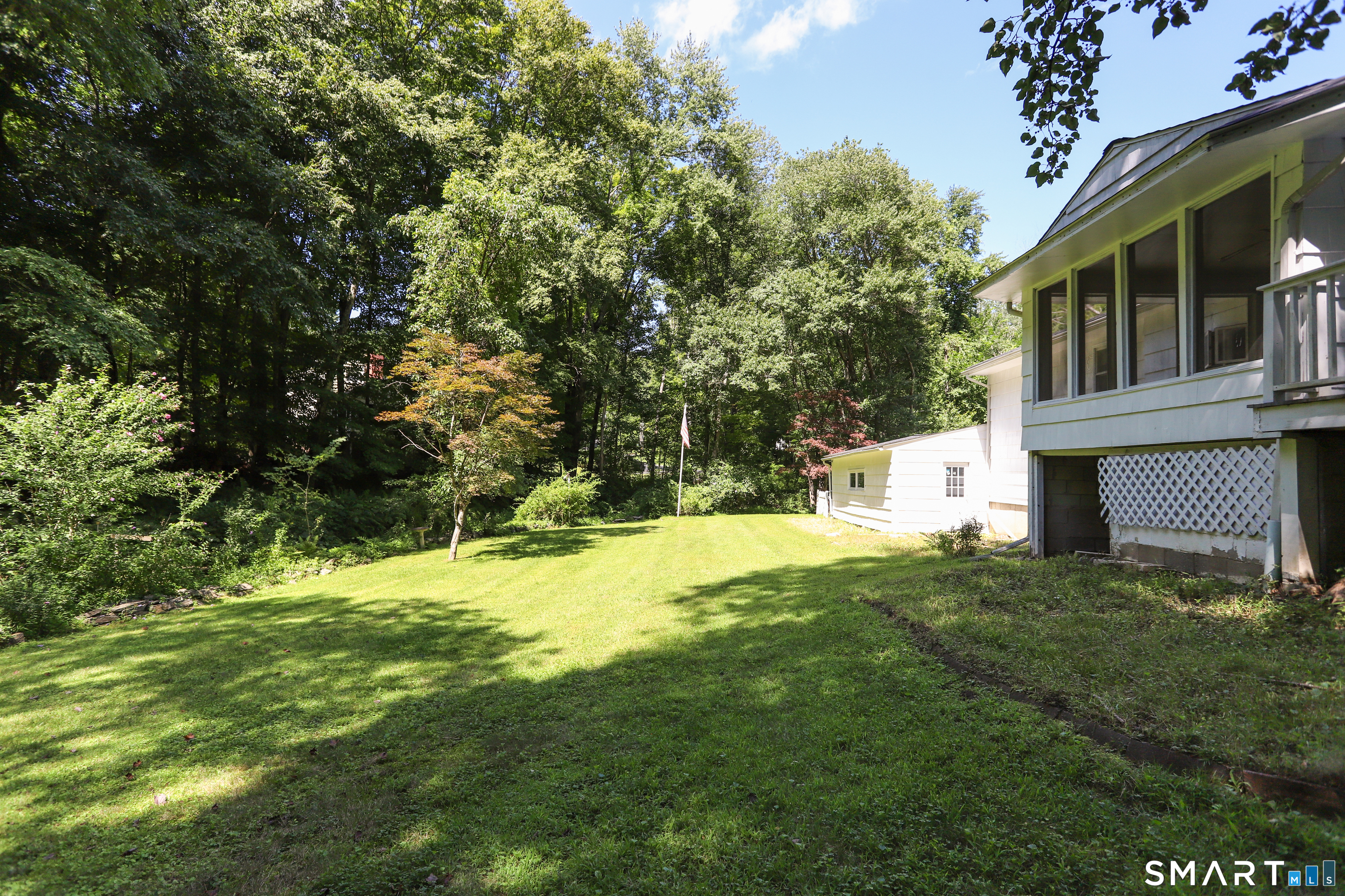 17 Riverford Road Brookfield CT 06804