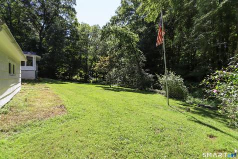 17 Riverford Road Brookfield CT 06804