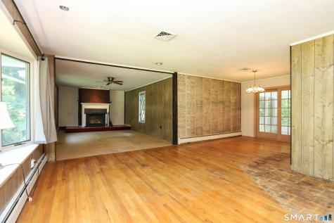 17 Riverford Road Brookfield CT 06804