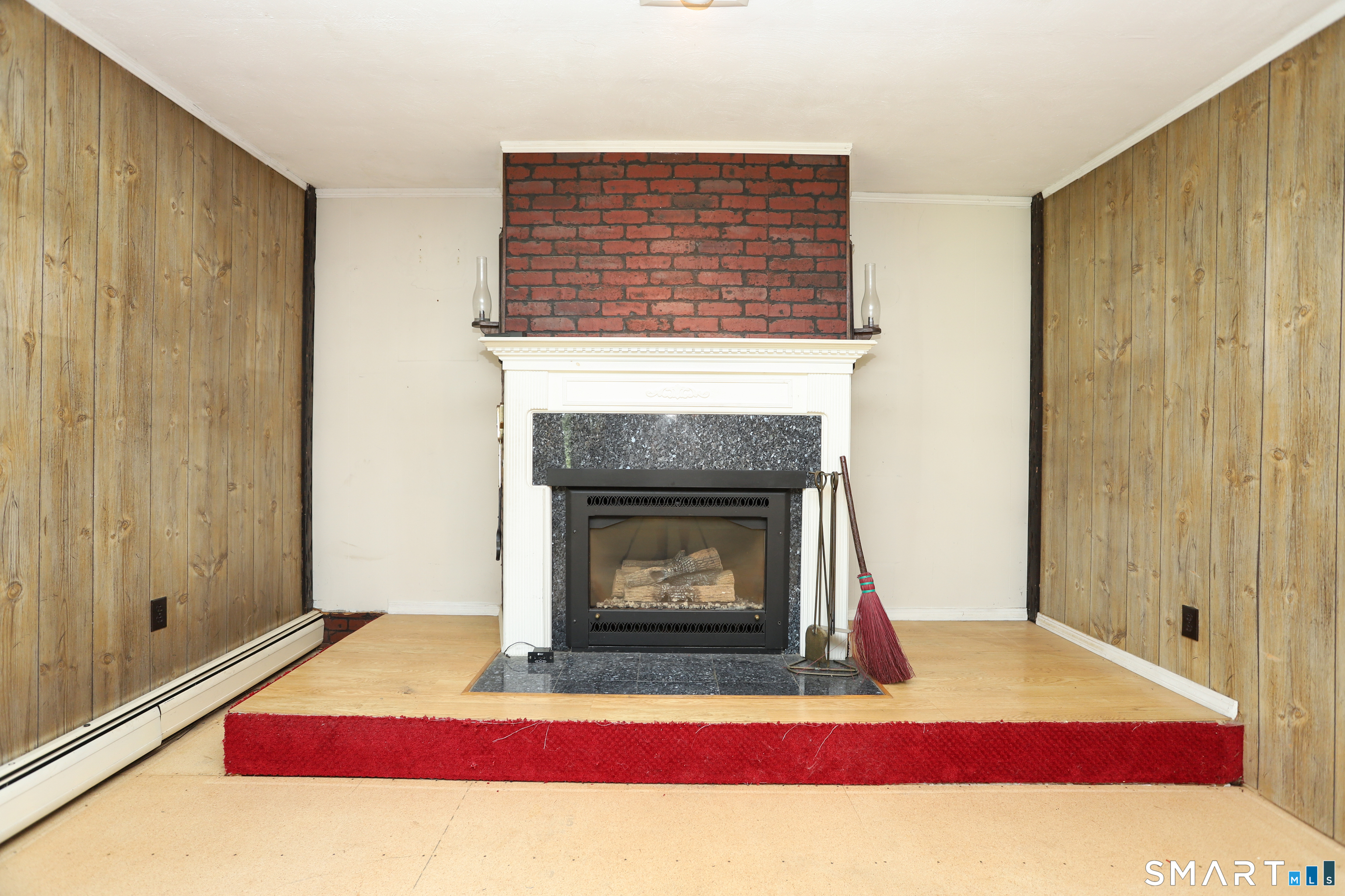 17 Riverford Road Brookfield CT 06804