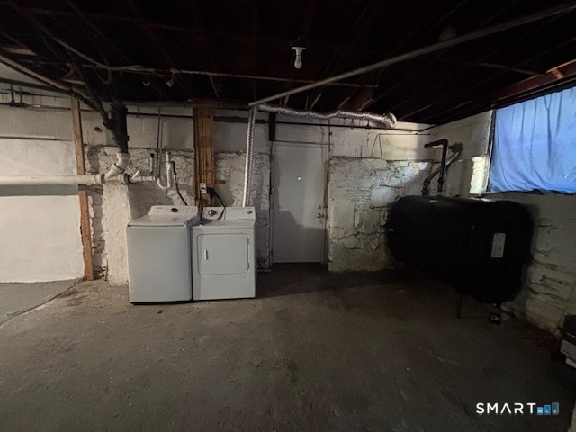 366 Harmony Street Bridgeport CT 06606
