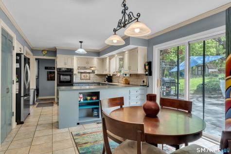 975 Main Street Hamden CT 06514
