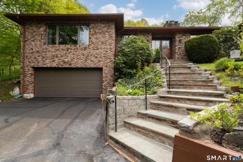 975 Main Street Hamden CT 06514