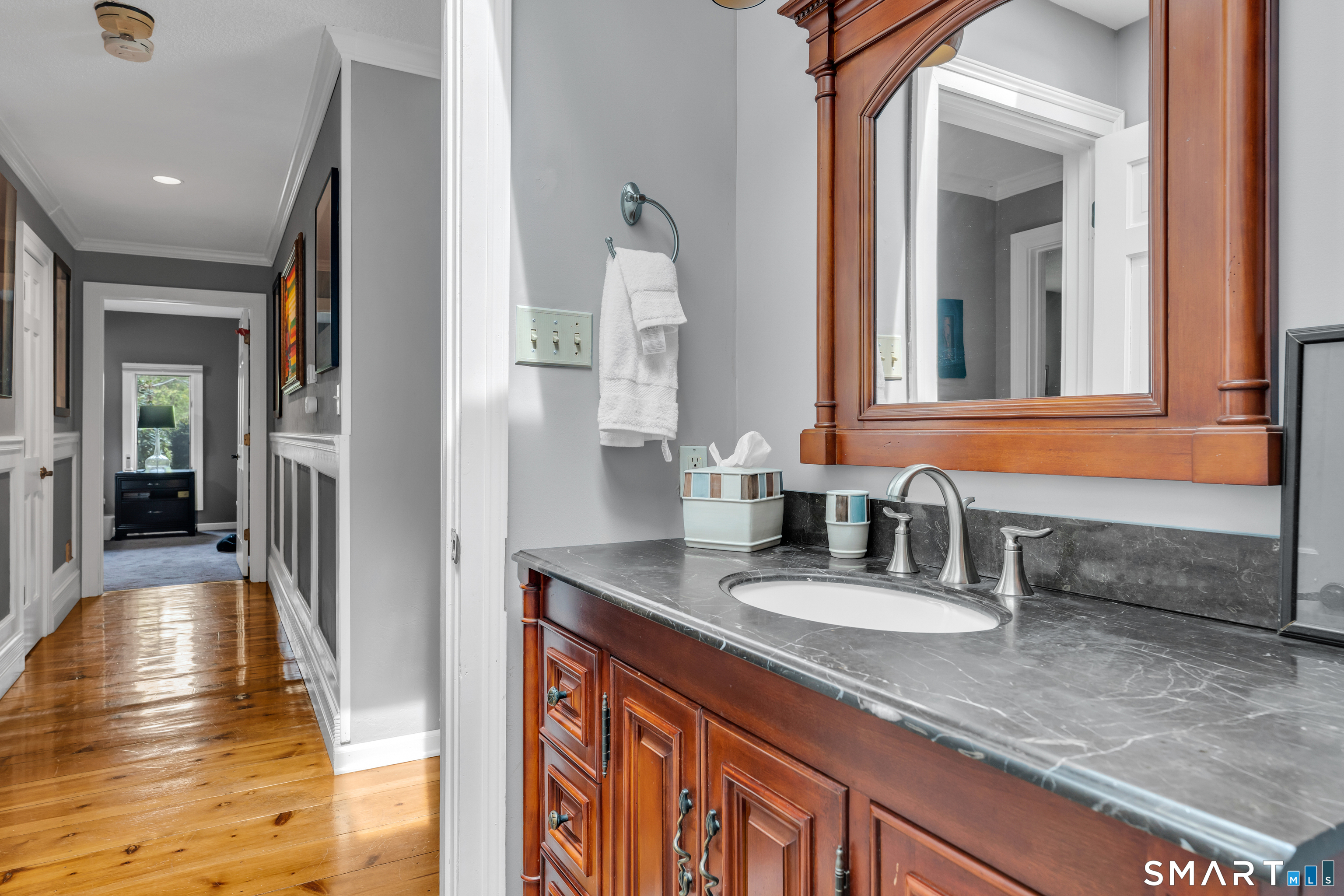 975 Main Street Hamden CT 06514