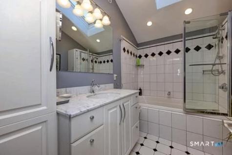 12 Coyle Drive West Haven CT 06516
