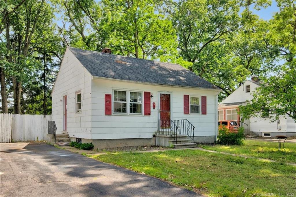 62 Devon Drive Manchester CT 06040