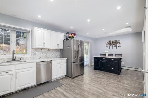 76 Kenmore Avenue Waterbury CT 06708