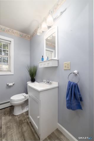 76 Kenmore Avenue Waterbury CT 06708