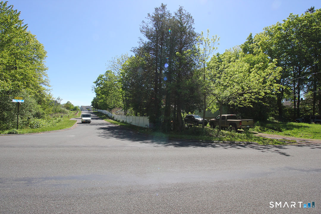 170 Ross Road Middlefield CT 06481