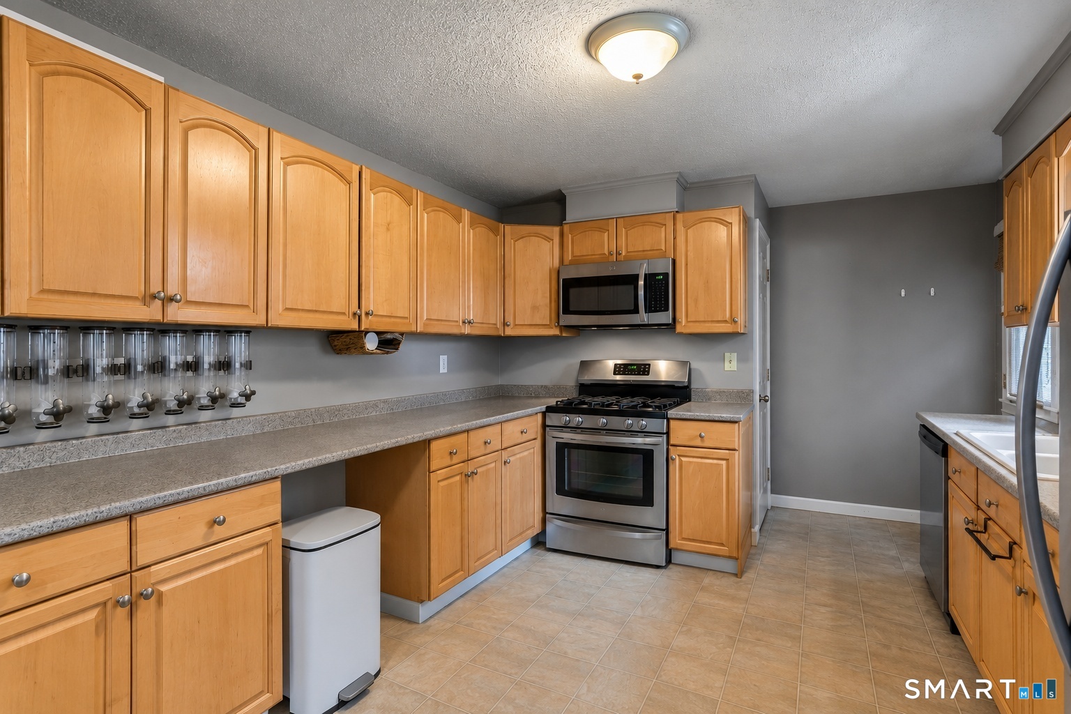 16 Bird Road Naugatuck CT 06770
