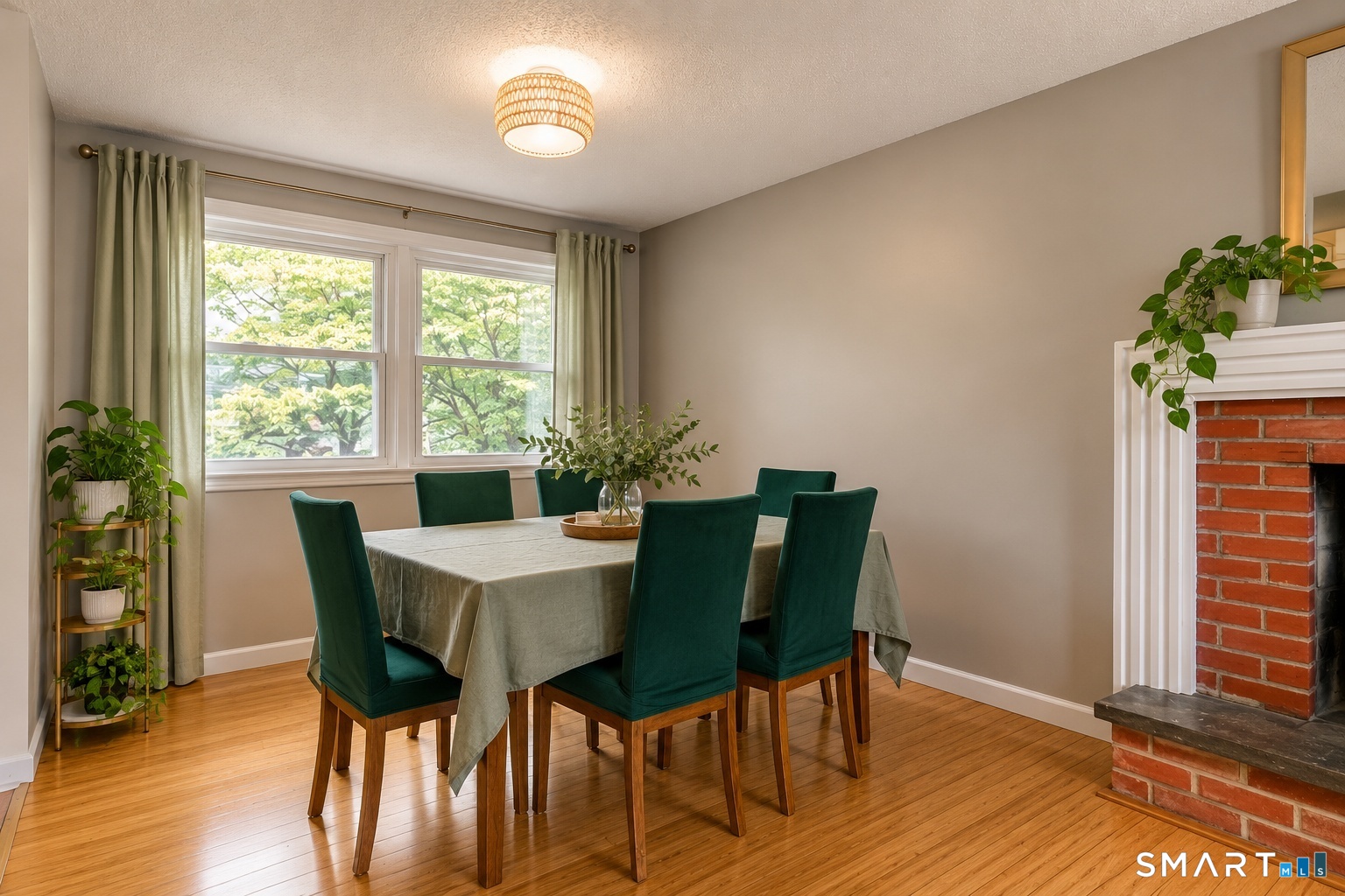 16 Bird Road Naugatuck CT 06770
