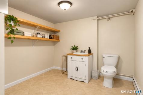 16 Bird Road Naugatuck CT 06770