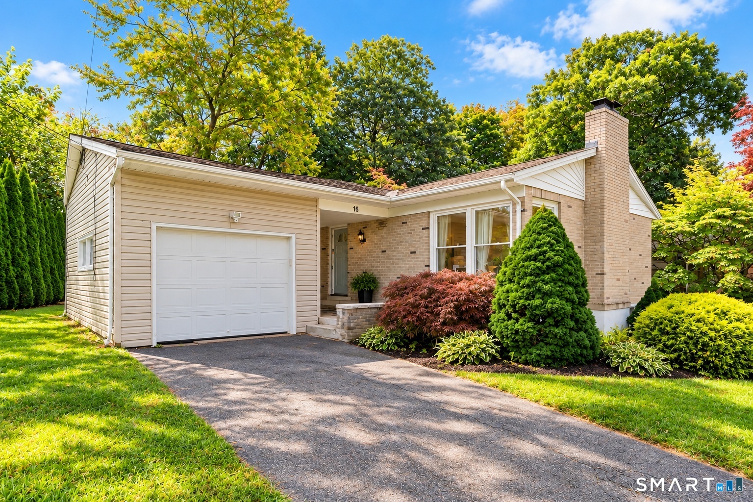 16 Bird Road Naugatuck CT 06770