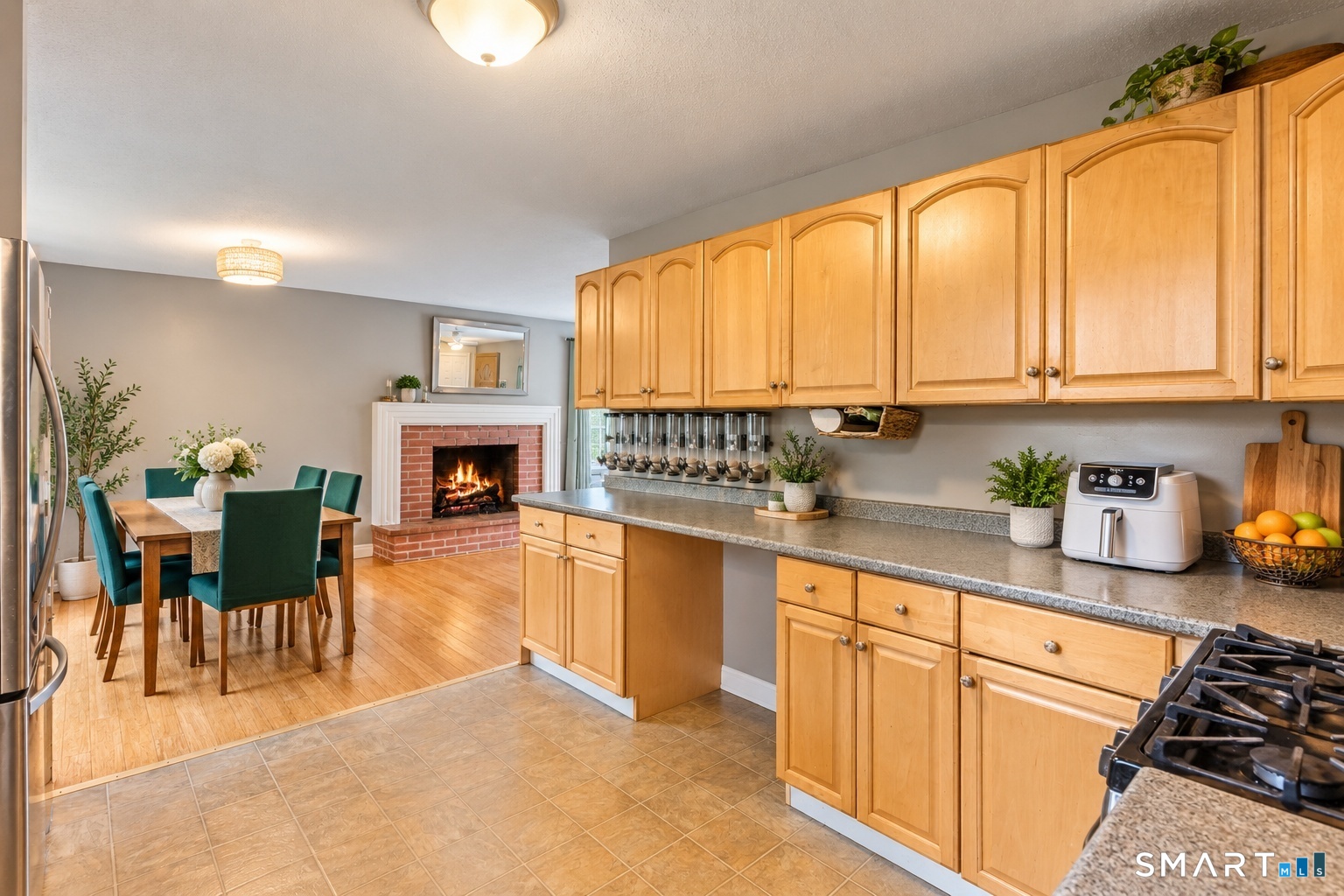 16 Bird Road Naugatuck CT 06770