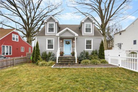 45 Crane Street Fairfield CT 06825