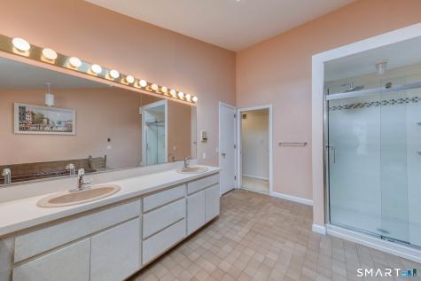 73 Greentree Drive Glastonbury CT 06033