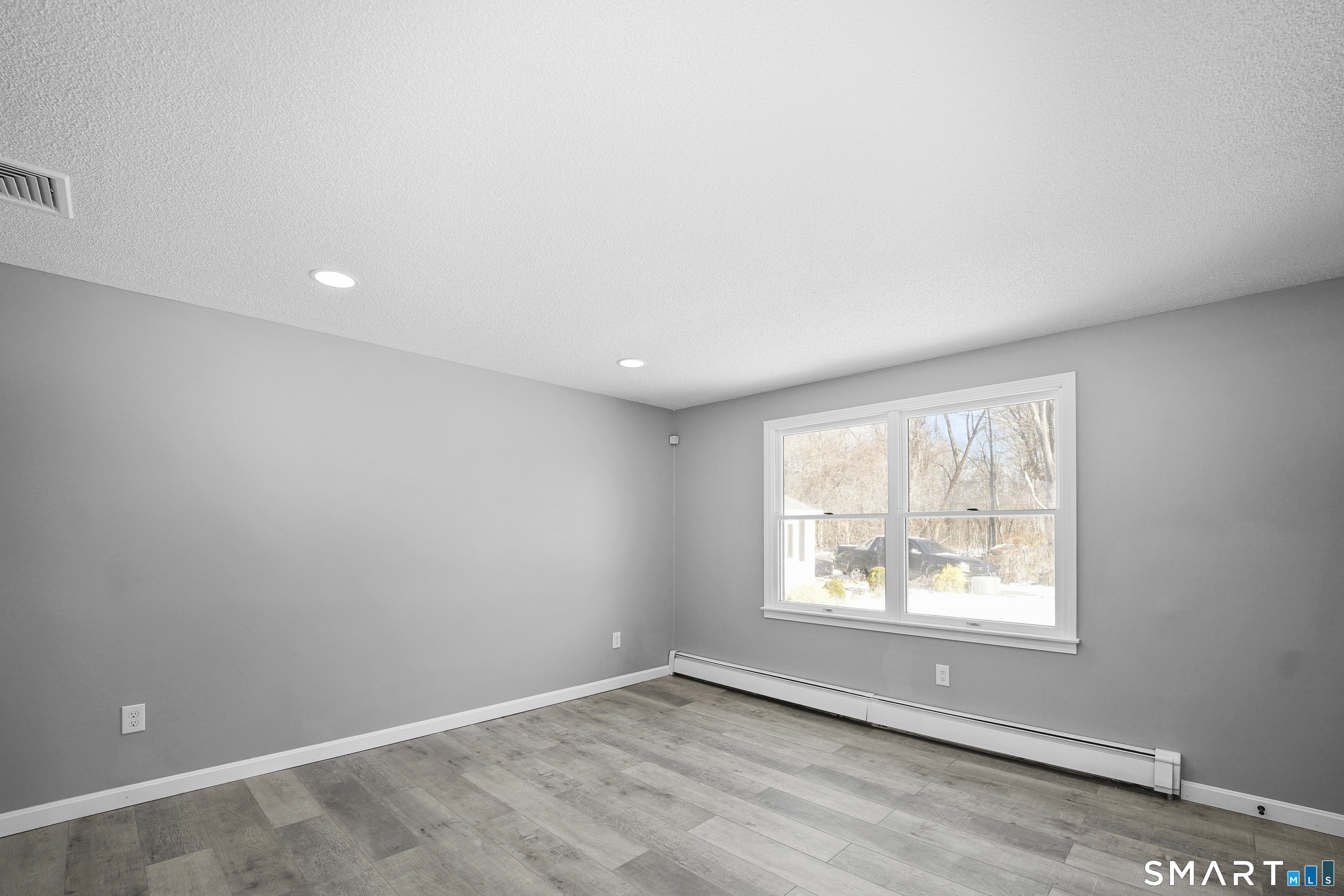 39 Union Street Extension Enfield CT 06082